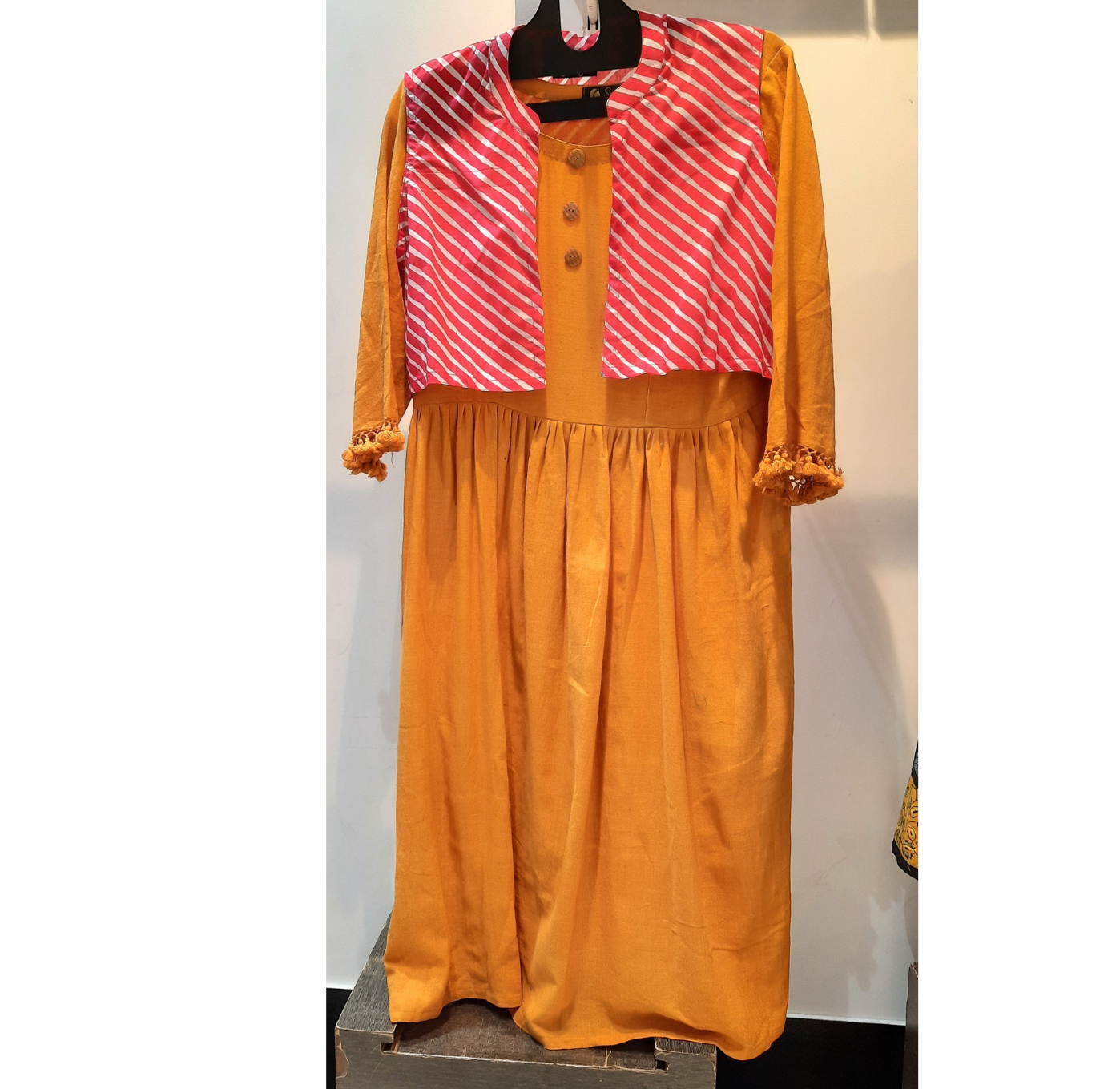 Long Kurta – Dress  of Kala Cotton with Detachable Lehriya Kotti